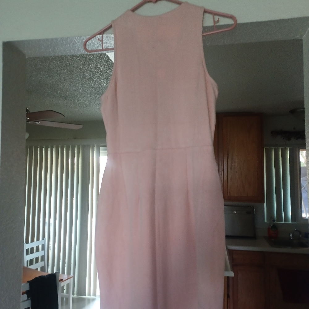 Dress - Picture 4 of 6